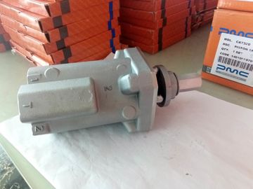 Hitachi Excavator Hydraulic Operation Handle Assy  ZAX Excavator Joystick Pilot Valve Factory Direct Sell
